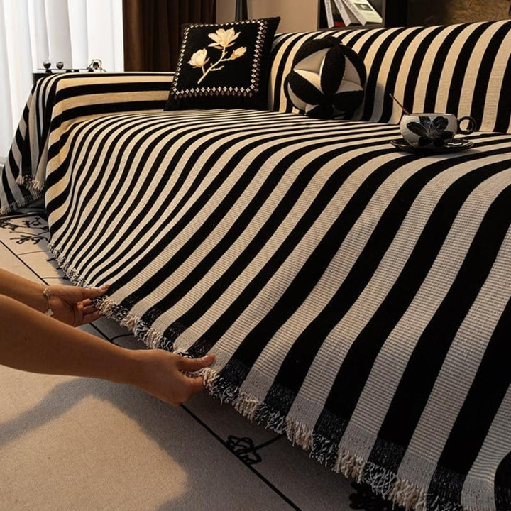 ChenilleStil: Rivestimento per divano in moderno design a righe in bianco e nero per un comfort accogliente – per divano e area living