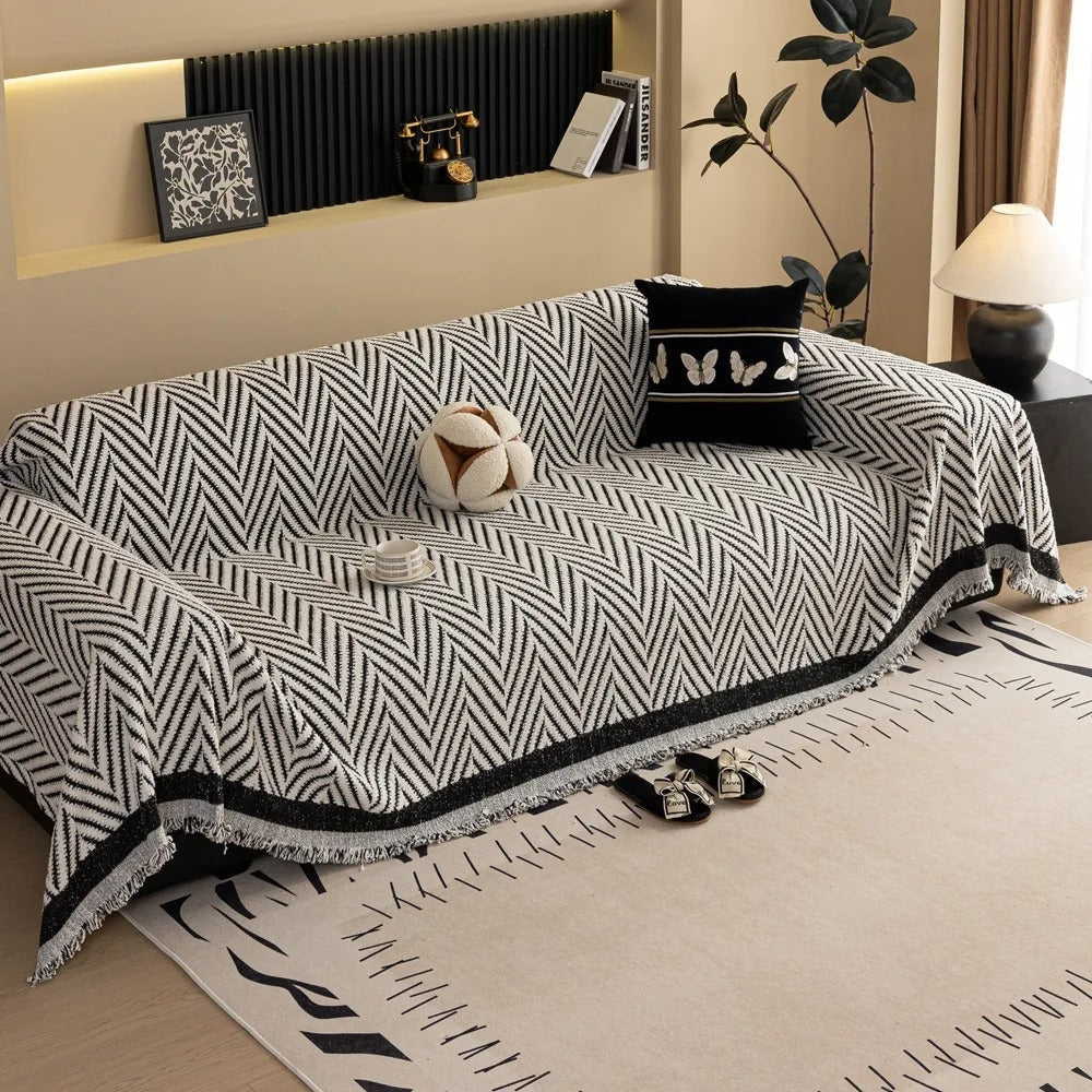 ChevronHaus: Copridivano in design a zigzag con frange decorative – per soggiorno e divano