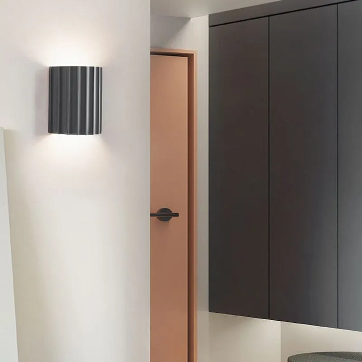 ColoraGlow: Lampada da Parete LED Rotonda – Lampada Moderna per Accenti di Colore per Camera da Letto e Cameretta