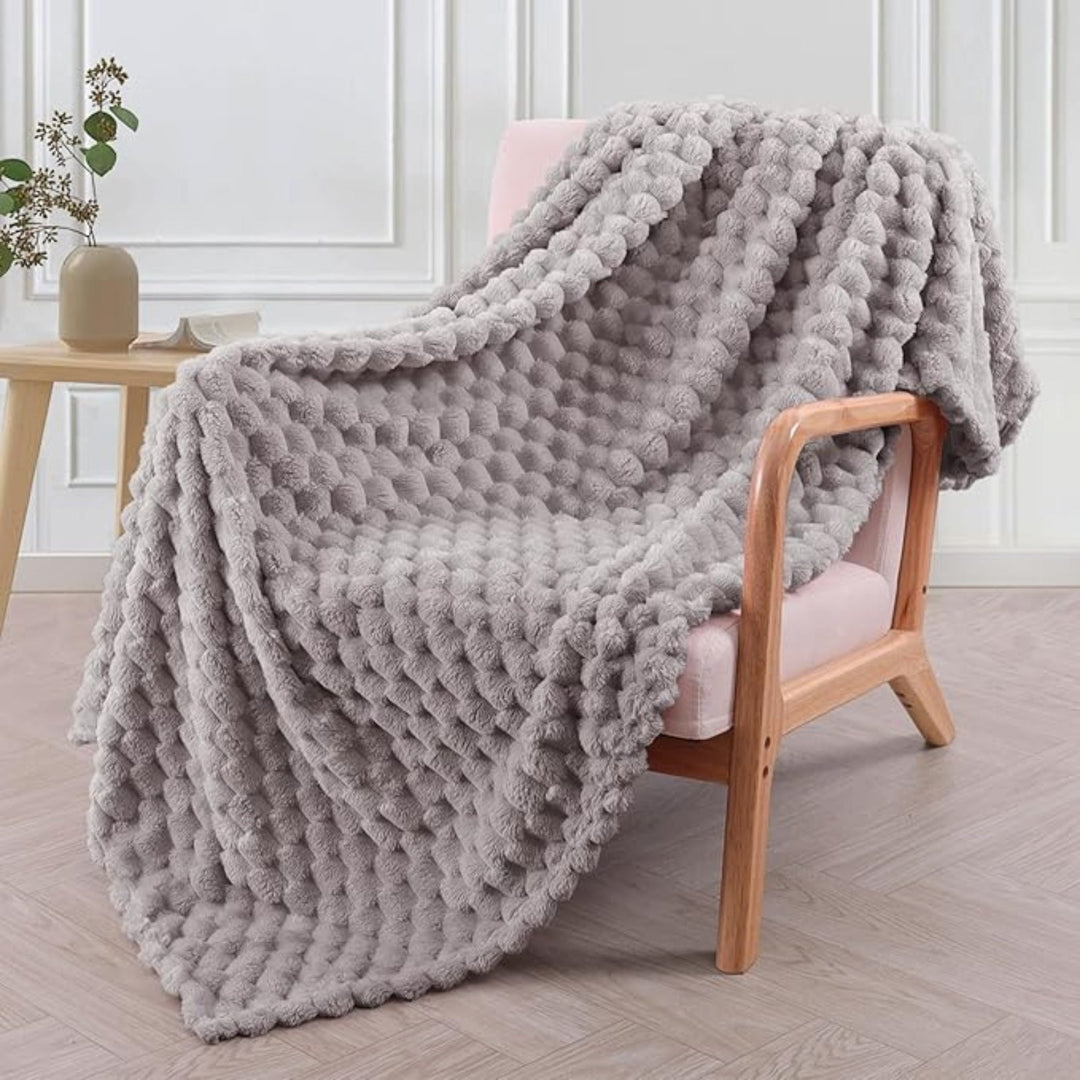 CozyNest: Morbida Coperta Pile – Coperta per Divano Morbida per Letto e Soggiorno