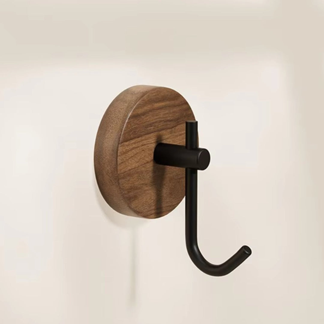 DesignPur: Gancio da parete in legno – autoadesivo, elegante e compatto per spazi abitativi moderni