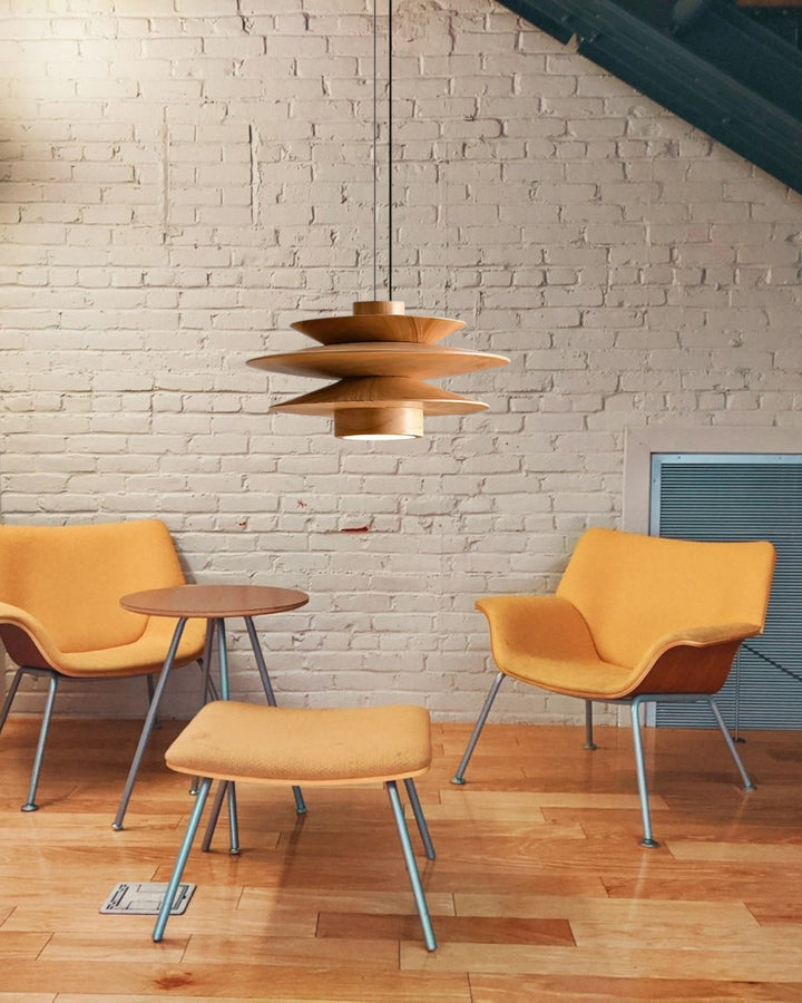 DesignWirbel: Lampada a sospensione in legno – elegante forma a gradini con luce calda, decorativa per lounge e camera da letto