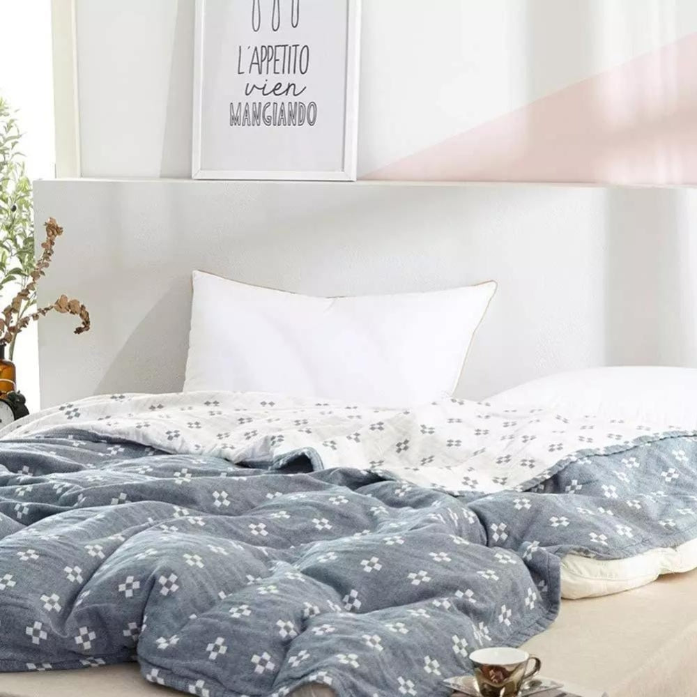 Diamantwebstuhl: Coperta in cotone traspirante con motivo geometrico e texture leggera – per divano e camera da letto