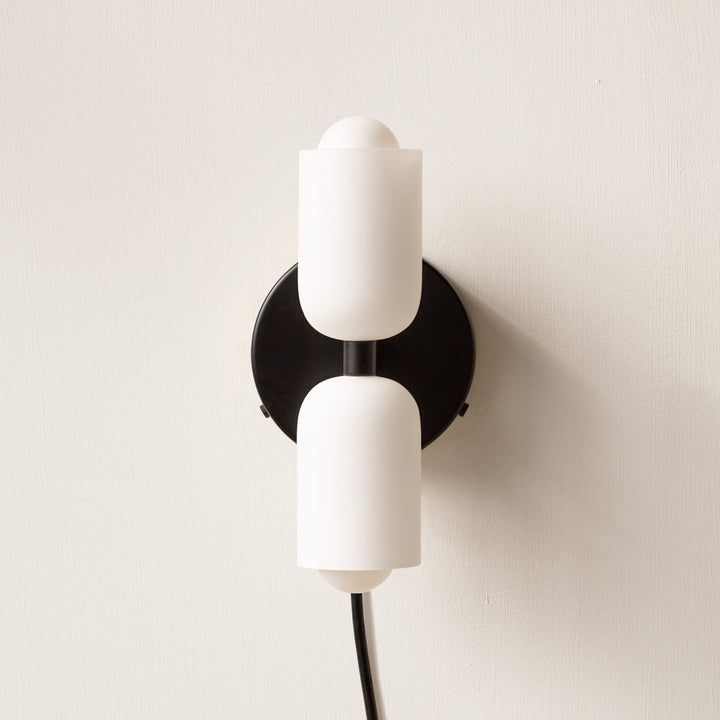 DuoLux: Applique LED moderna 2-fiamme – elegante e decorativa per soggiorni e sale da pranzo