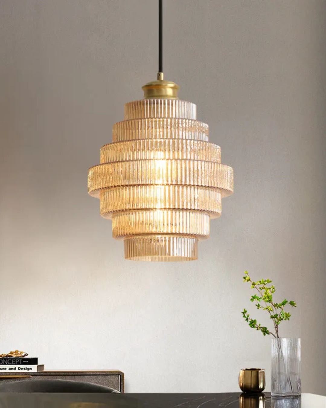ÉclatAmbiente: Lampada a sospensione design – lampada in vetro dorato con forma sospesa, lussuosa per soggiorno e sala da pranzo