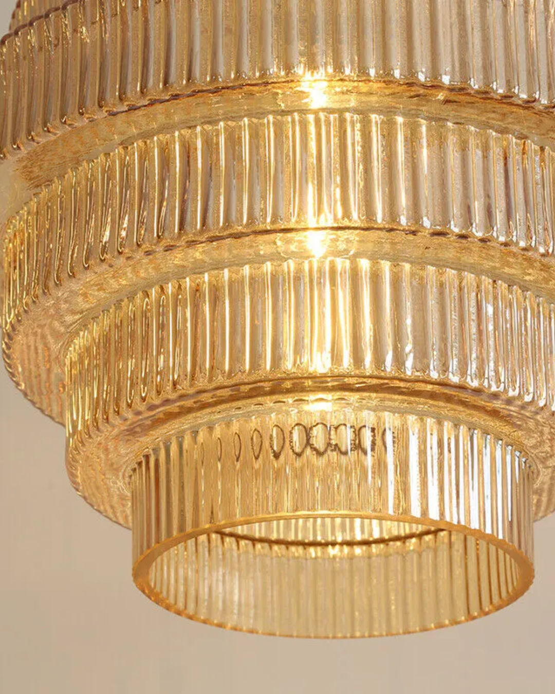ÉclatAmbiente: Lampada a sospensione design – lampada in vetro dorato con forma sospesa, lussuosa per soggiorno e sala da pranzo