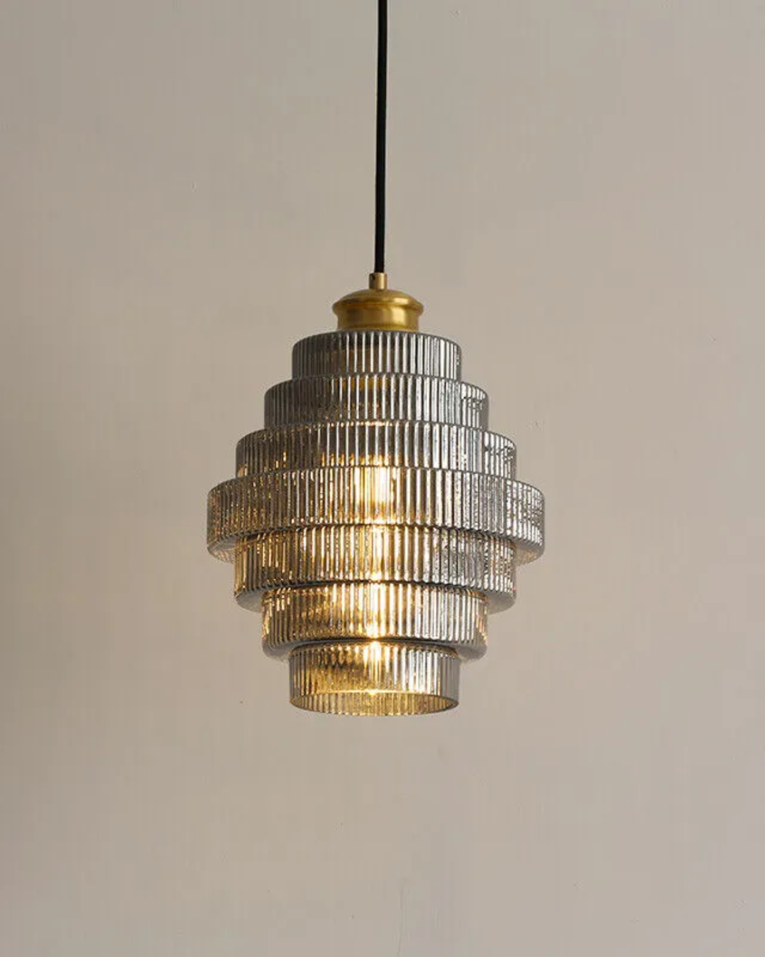 ÉclatAmbiente: Lampada a sospensione design – lampada in vetro dorato con forma sospesa, lussuosa per soggiorno e sala da pranzo