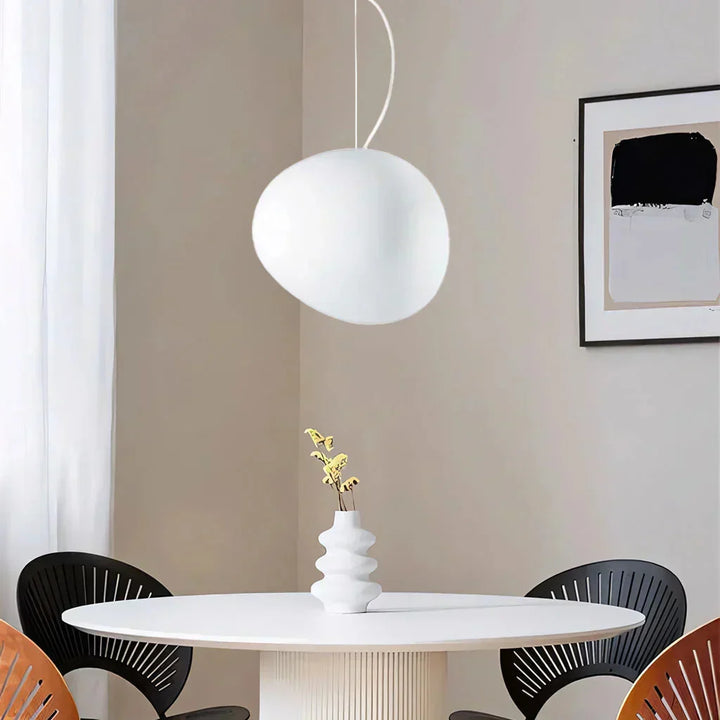EdelSchein: Lampada a sospensione in pietra bianca – Design in vetro opalino per sala da pranzo e soggiorno