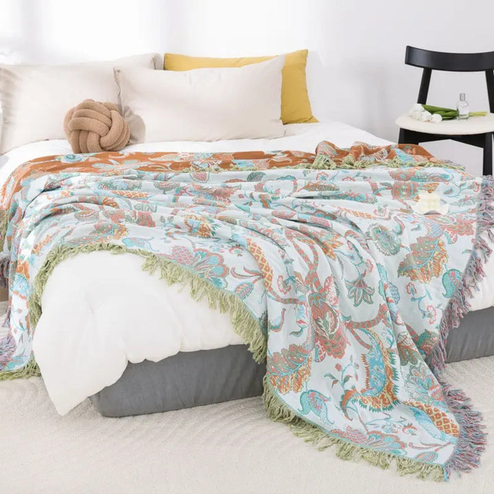 EleganzFaden: Coperte in cotone con struttura jacquard floreale e design decorativo con frange – per divano e letto