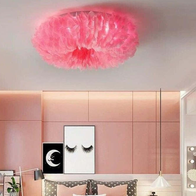 Elowen: Lampada da soffitto LED Boho con piume – per camere da letto e soggiorni