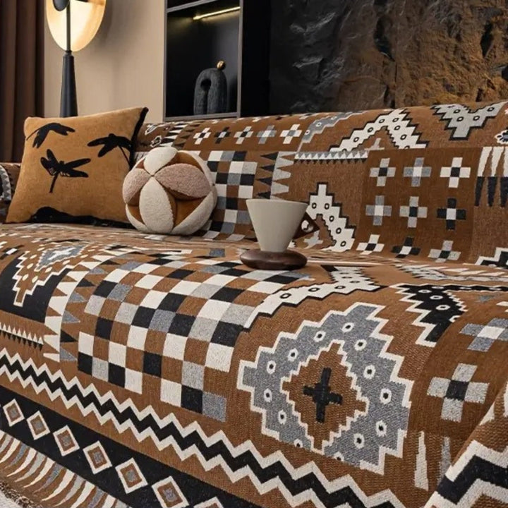 EthnoNest: Rivestimento per divano in stile nomade realizzato in pregiato chenille con un elaborato motivo Boho – per divano e area living