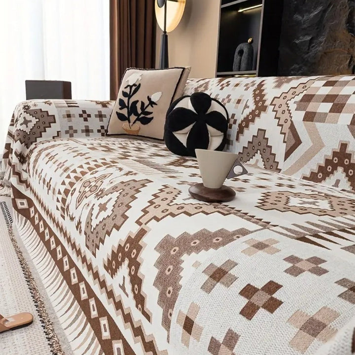 EthnoNest: Rivestimento per divano in stile nomade realizzato in pregiato chenille con un elaborato motivo Boho – per divano e area living