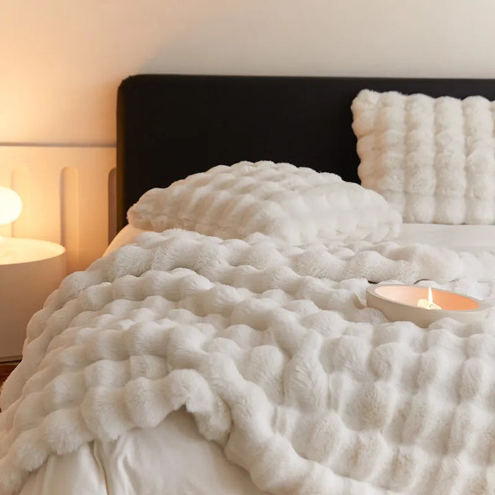 FauxHare: Morbida coperta in pelliccia sintetica – Coperta decorativa in pelliccia morbida per divano e letto