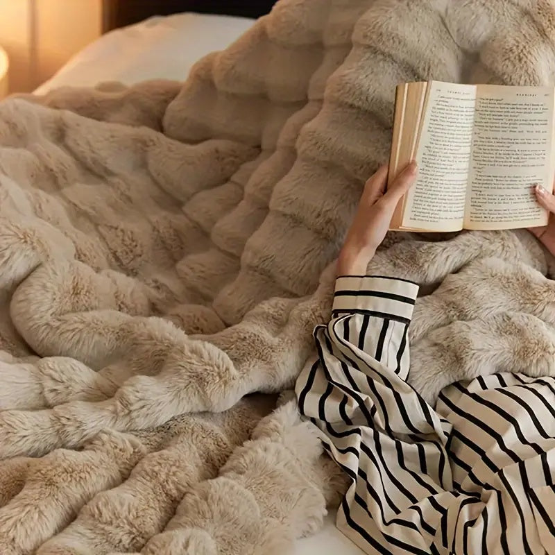 FauxHare: Morbida coperta in pelliccia sintetica – Coperta decorativa in pelliccia morbida per divano e letto