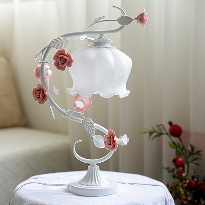 Fleuréa: Lampada romantica a rose sotto vetro – Elegante lampada decorativa per camera da letto e soggiorno