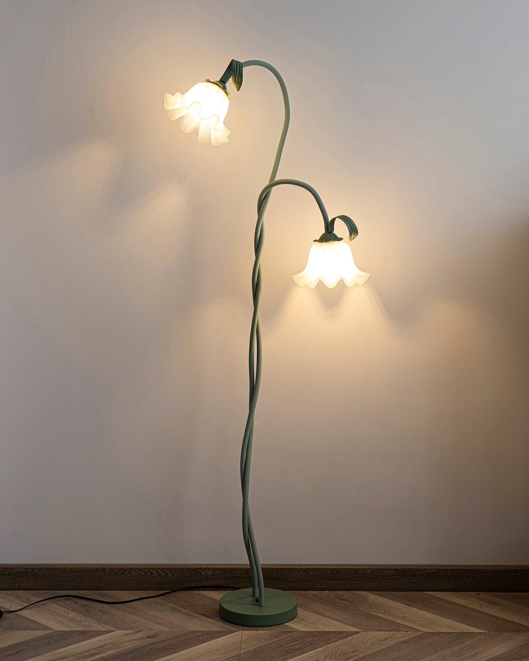 FlorAura: Elegante lampada da terra a forma di calla – Lampada da terra decorativa a LED