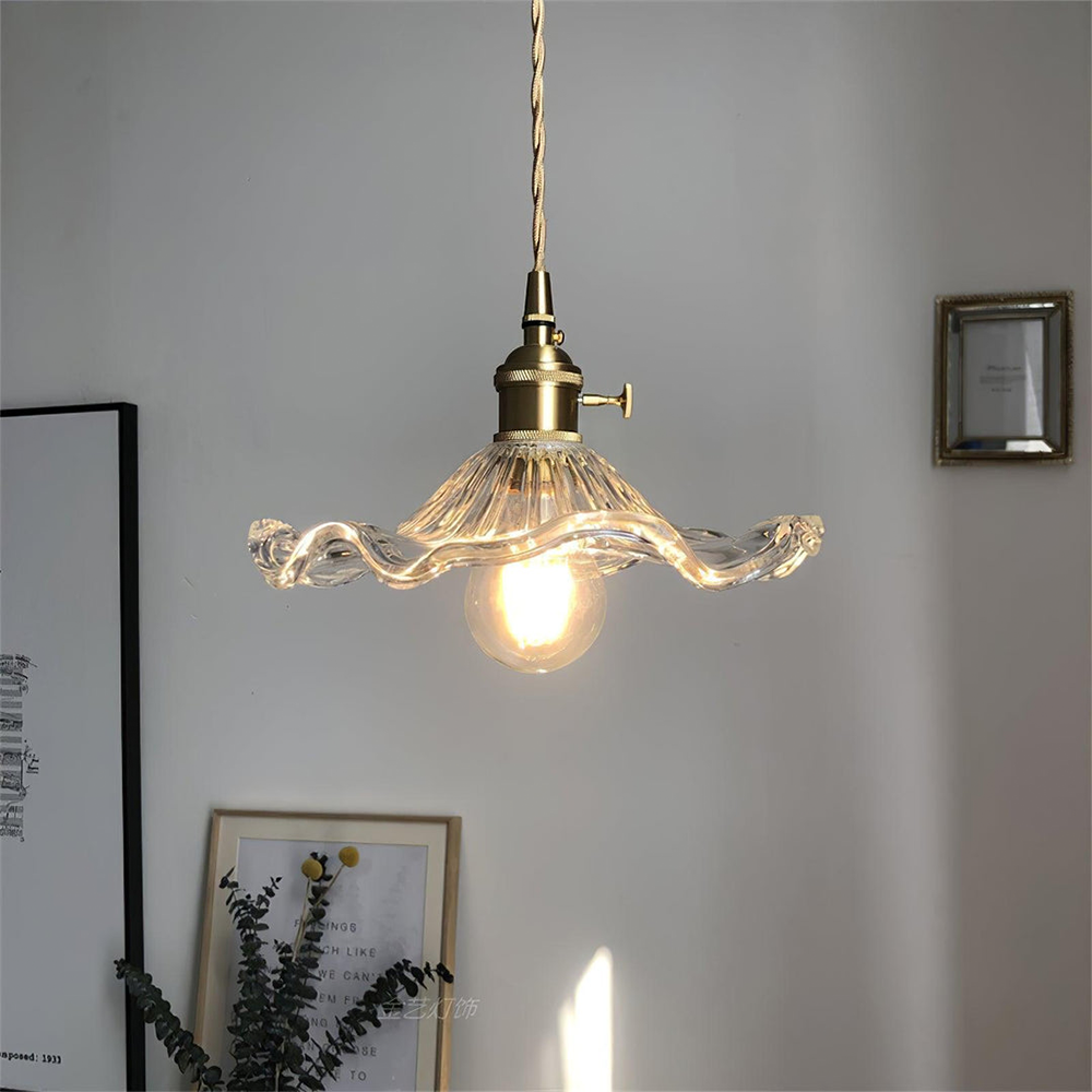 FloraGlanz: Lampada a sospensione LED Hibiscus in design floreale moderno