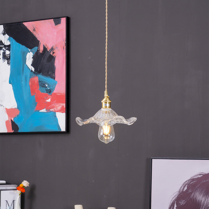 FloraGlanz: Lampada a sospensione LED Hibiscus in design floreale moderno