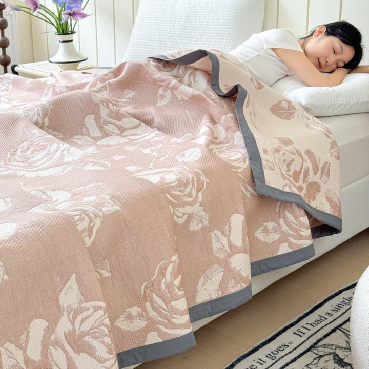 FlourivaSanft: Coperte in cotone con design floreale femminile a tre strati e morbida tattilità – per divano e lounge