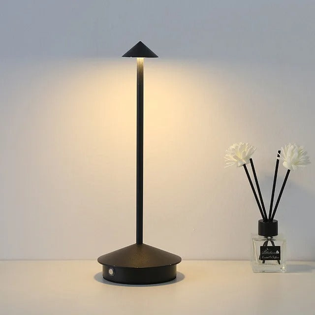 FreiLicht: Lampada da Giardino LED Senza Fili – Impermeabile, Dimmerabile e Ricaricabile per Interni ed Esterni