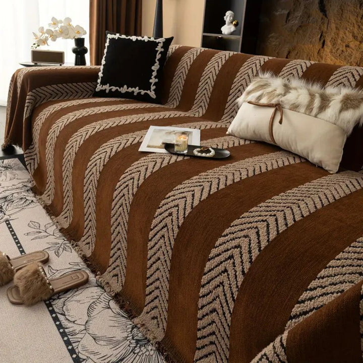 GeoWebart: Copertura per divano in design Chevron in microfibra traspirante con motivo geometrico – per divano e soggiorno