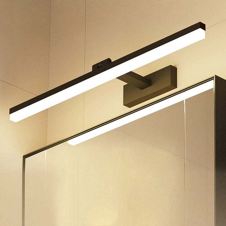 GlanzSpiegel: Applique LED minimalista – elegante ed energeticamente efficiente per il bagno
