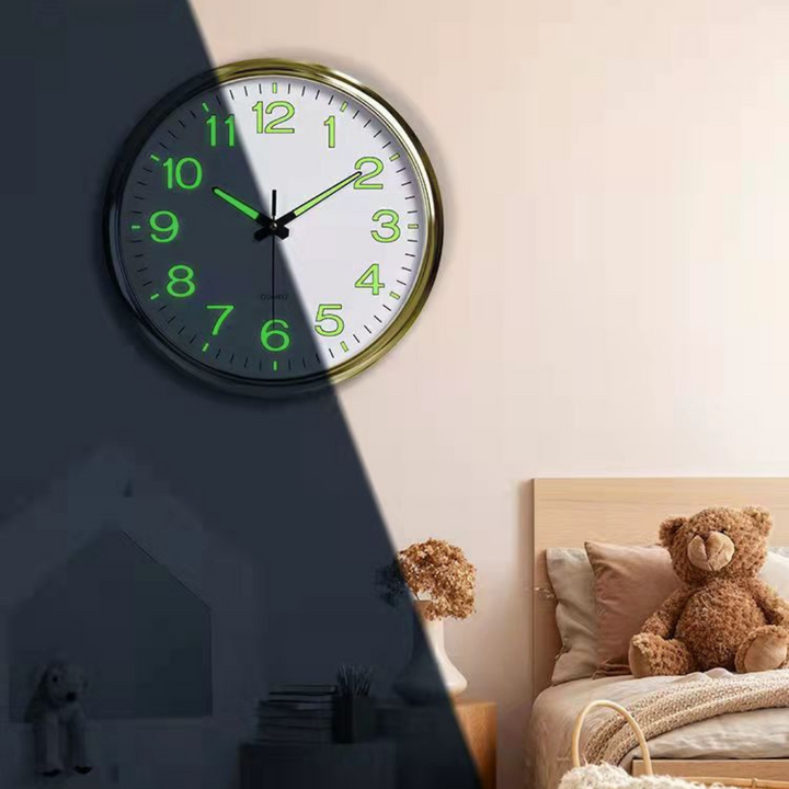 GlanzTick: Orologio a muro LED grande con display luminoso e design elegante – per corridoio e soggiorno