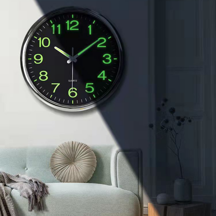 GlanzTick: Orologio a muro LED grande con display luminoso e design elegante – per corridoio e soggiorno