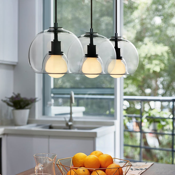 Glasera: Lampada a sospensione in vetro e metallo con design minimalista – per ambienti moderni
