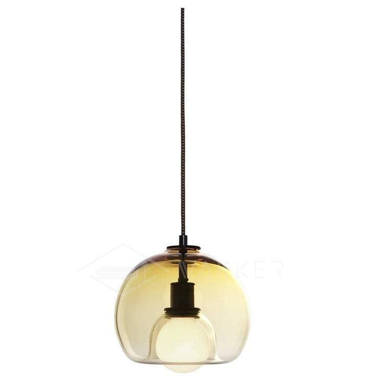Glasera: Lampada a sospensione in vetro e metallo con design minimalista – per ambienti moderni