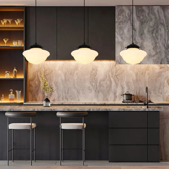 Glasyn: Lampada a sospensione in vetro opalino geometrico – Lampada moderna per sala da pranzo e cucina