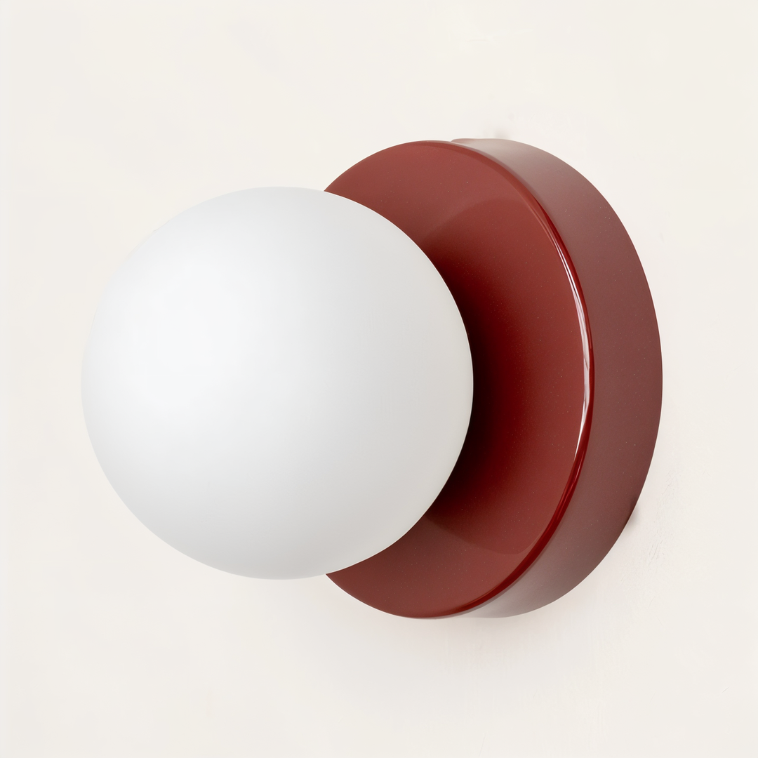 GlowSphere: Elegante lampada da parete LED in vetro bianco – Luce stilosa per soggiorno e camera da letto