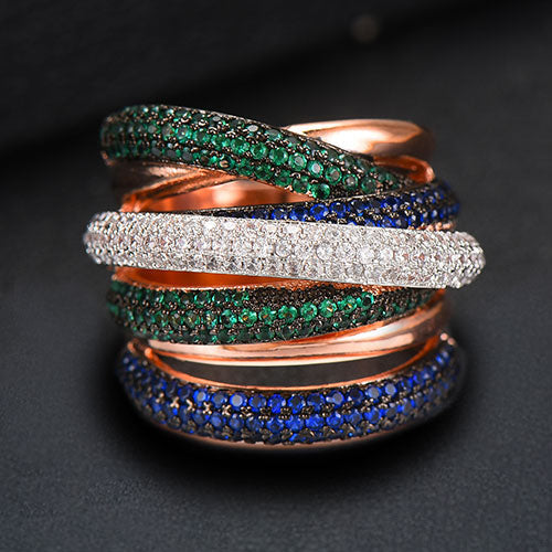 Anello impilabile per donne | Design di lusso | Zircone cubico | Anello di fidanzamento e statement