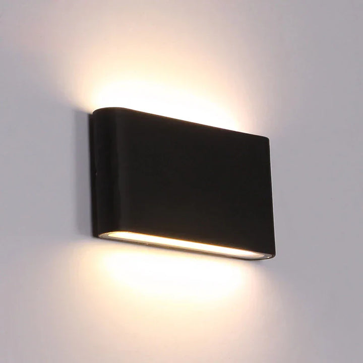 HelleNacht™ Lampada da Parete LED Premium | Impermeabile IP65 | Sensore di Movimento | Luce Calda Up-&amp;-Down