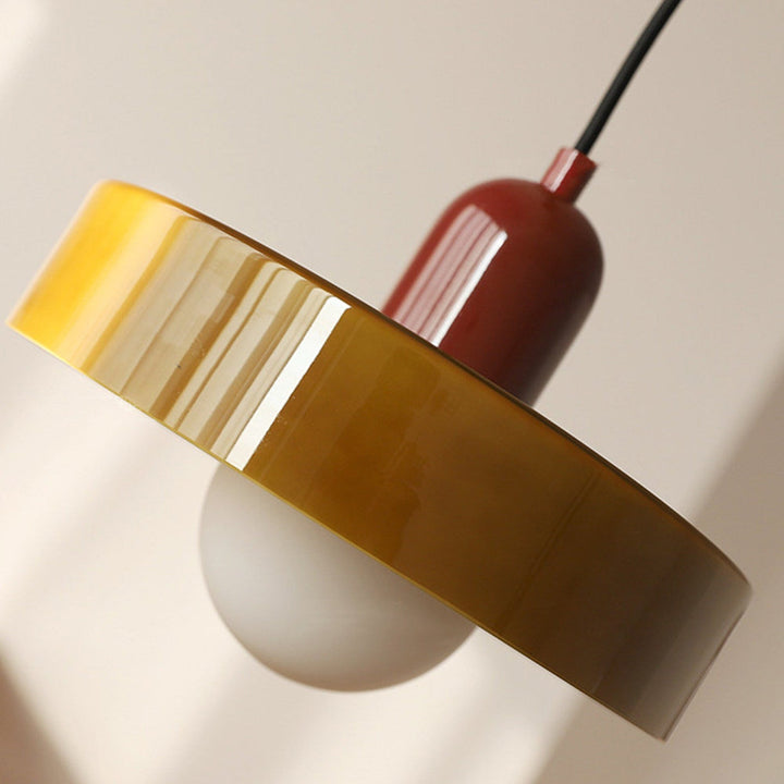 HaloLicht: Lampada a sospensione in vetro in stile Art Déco per ambienti eleganti