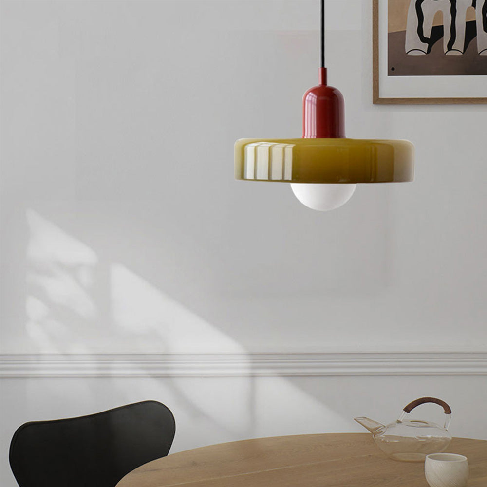 HaloLicht: Lampada a sospensione in vetro in stile Art Déco per ambienti eleganti