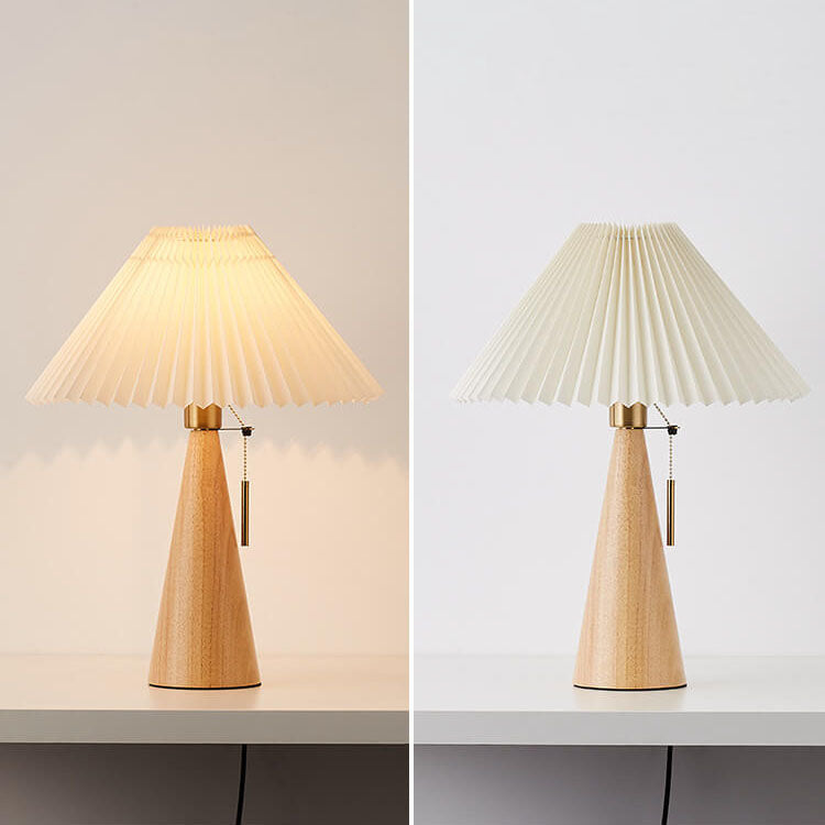 HikariHolz: Lampada da tavolo LED minimalista con base in legno e paralume in tessuto – ideale per comodini e angoli lettura
