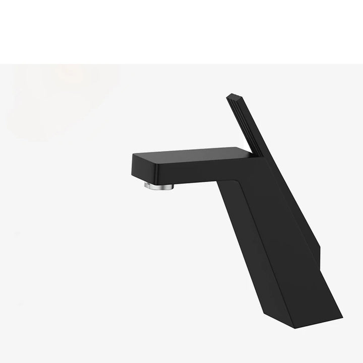 HydraForm: Rubinetto monocomando in metallo per lavabo – Design moderno per bagni eleganti