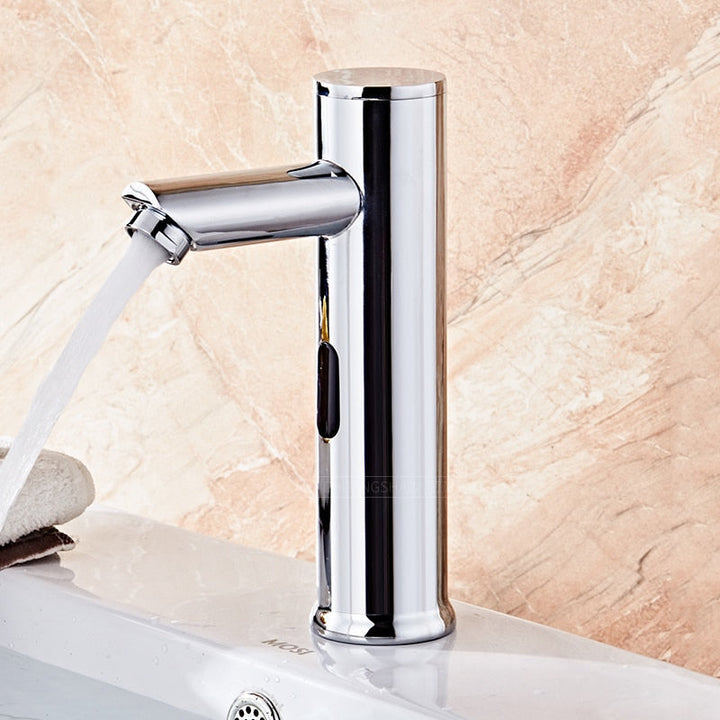 HydroMotion – Rubinetto Sensoriale Senza Contatto Intelligente