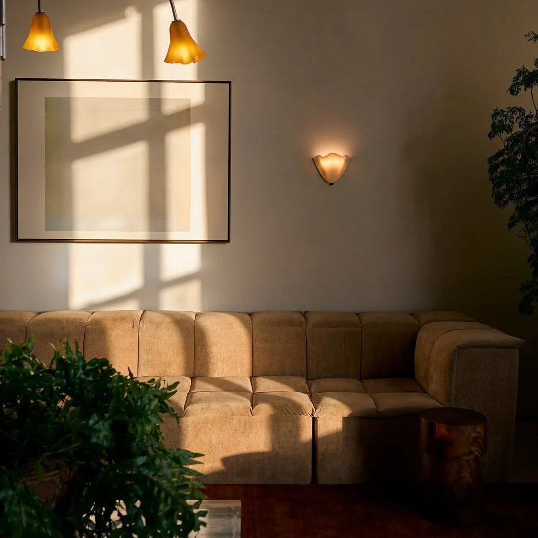 Lampada da parete LED a forma di conchiglia ispirata all&