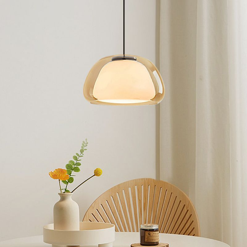 Jellura: Lampada a sospensione in vetro bianco con diffusore in forma di jelly moderna – per un&