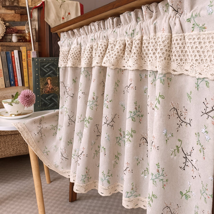 Kabinettsgnade: Tendaggi con motivo floreale – eleganti tendine per finestre di cucina e decorazioni da caffè