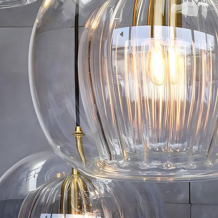 KristallKugel: Lampada a sospensione in vetro moderno a forma di sfera – decorativa e senza tempo per ambienti abitativi e camere da letto