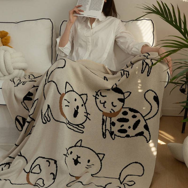 KuschelMiau: Coperte in cotone con una consistenza morbida e un design giocoso di gatti – per letto e soggiorno
