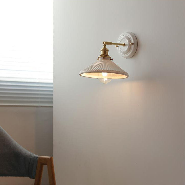 KyoLicht: Applique Vintage in Ceramica e Ottone dal Design Giapponese – per Camera da Letto e Soggiorno