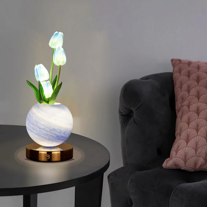 Lampada da tavolo a LED a forma di tulipano