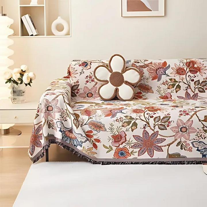 CharmeRurale: Copr sofa con motivo floreale e frange decorative – per soggiorno e divano