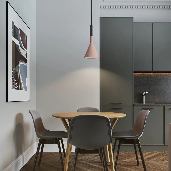 LavalIndustrie: Lampada a sospensione in cemento dal design industriale moderno con accenti metallici – per sala da pranzo e soggiorno