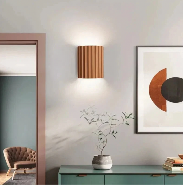 LichtKunst: Applique moderna in resina – Lampada di design LED elegante per soggiorno e camera da letto