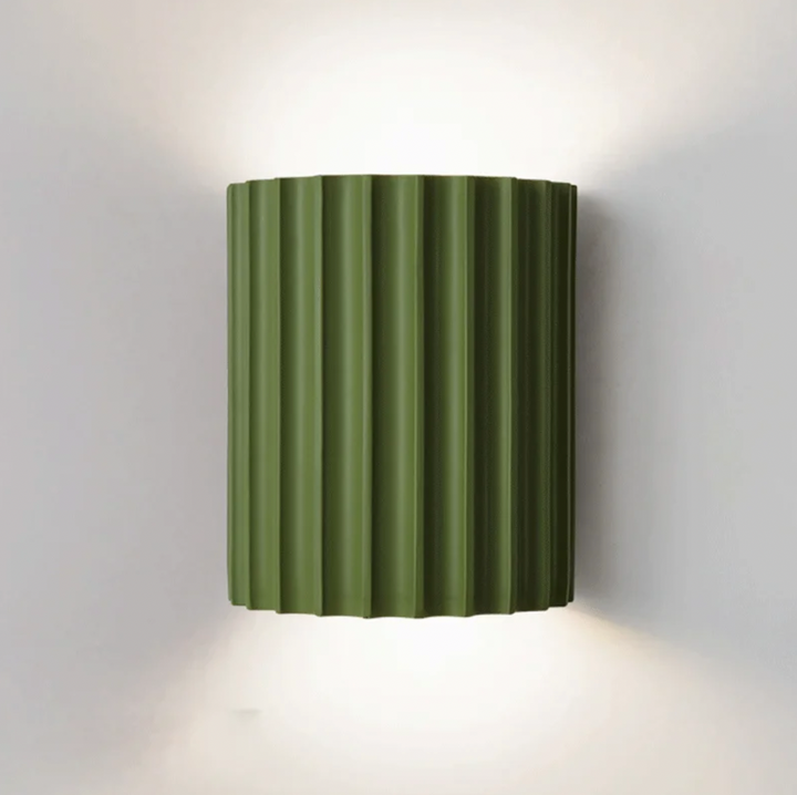 LichtKunst: Applique moderna in resina – Lampada di design LED elegante per soggiorno e camera da letto